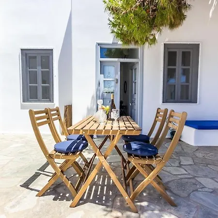 Folia' Appartement Plaka (Milos)